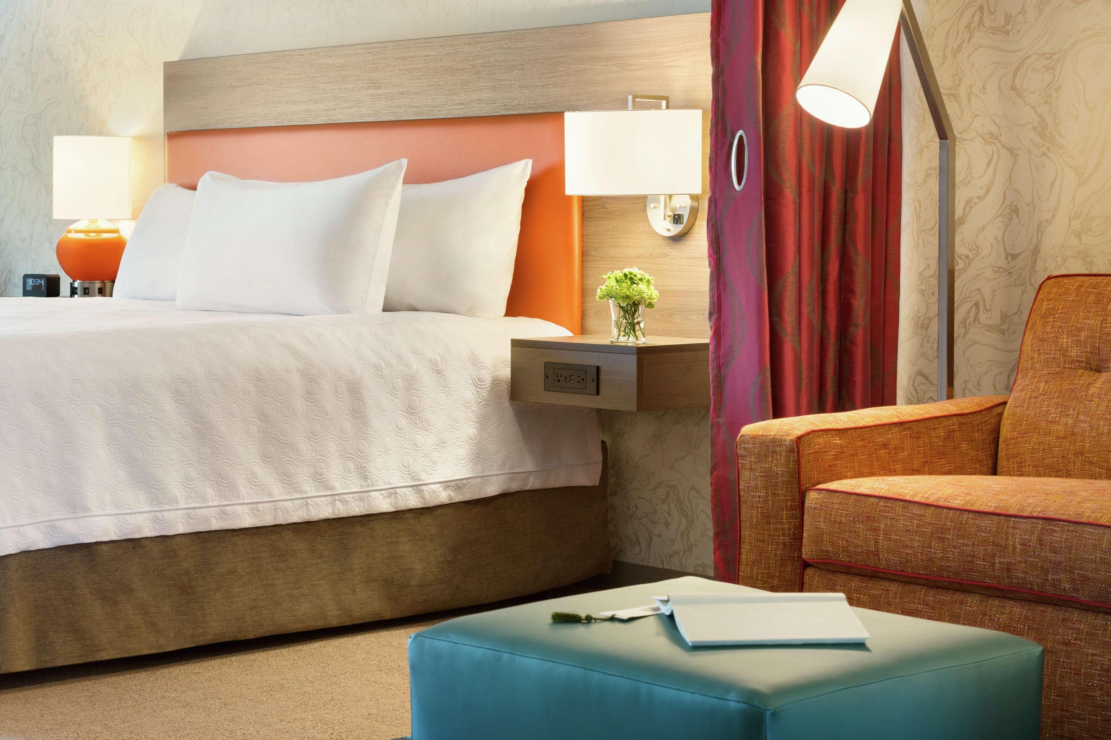 Home2 Suites By Hilton Frederick Bagian luar foto