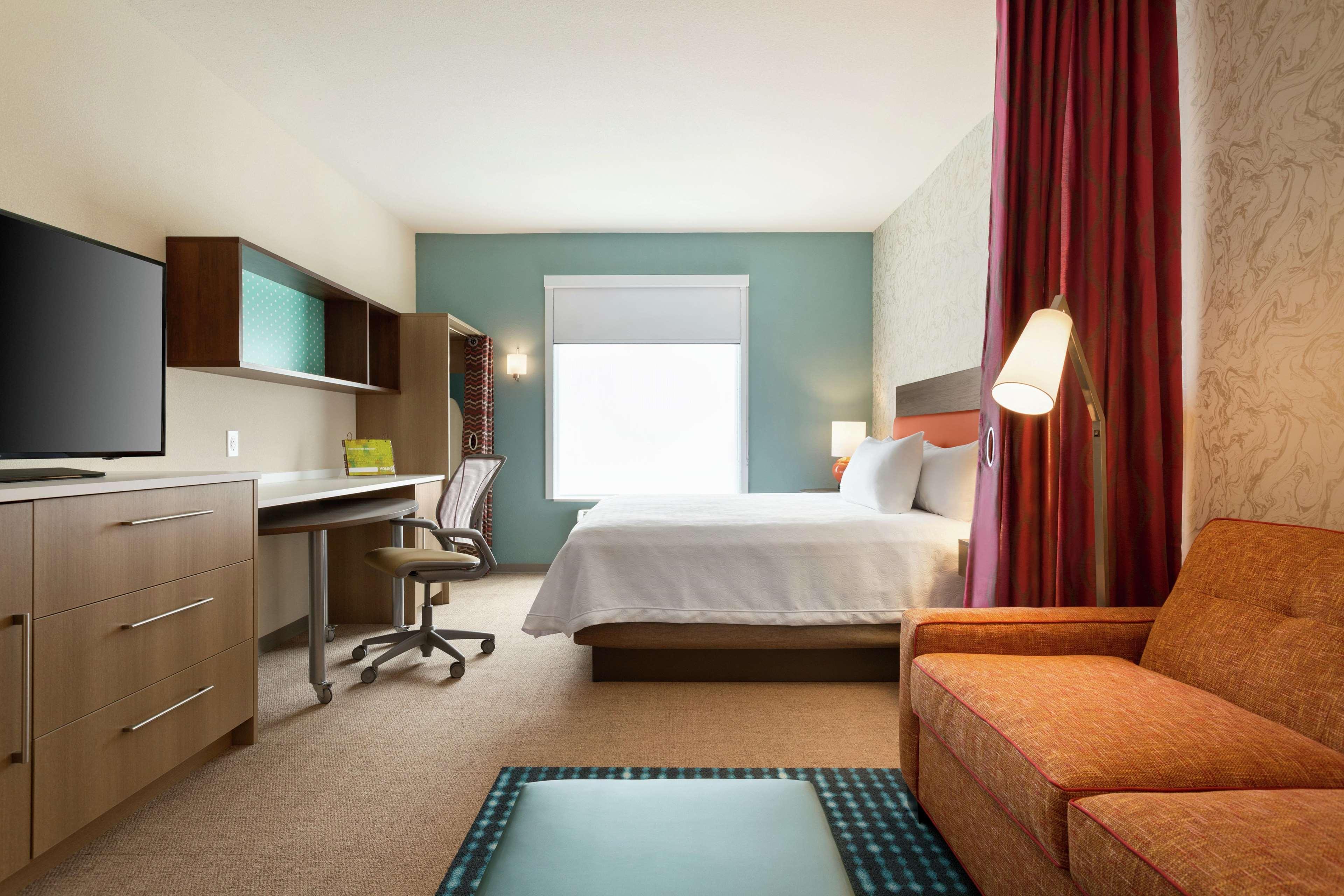 Home2 Suites By Hilton Frederick Bagian luar foto