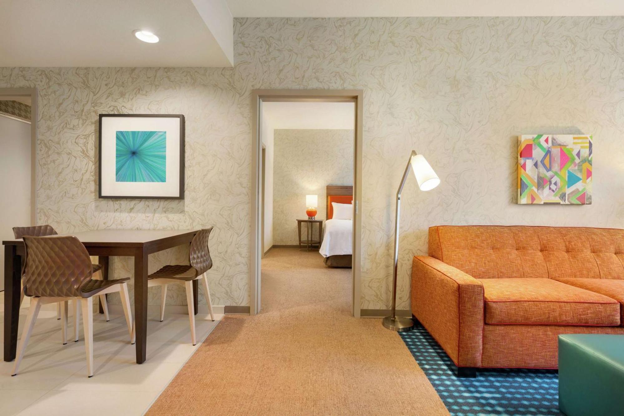 Home2 Suites By Hilton Frederick Bagian luar foto