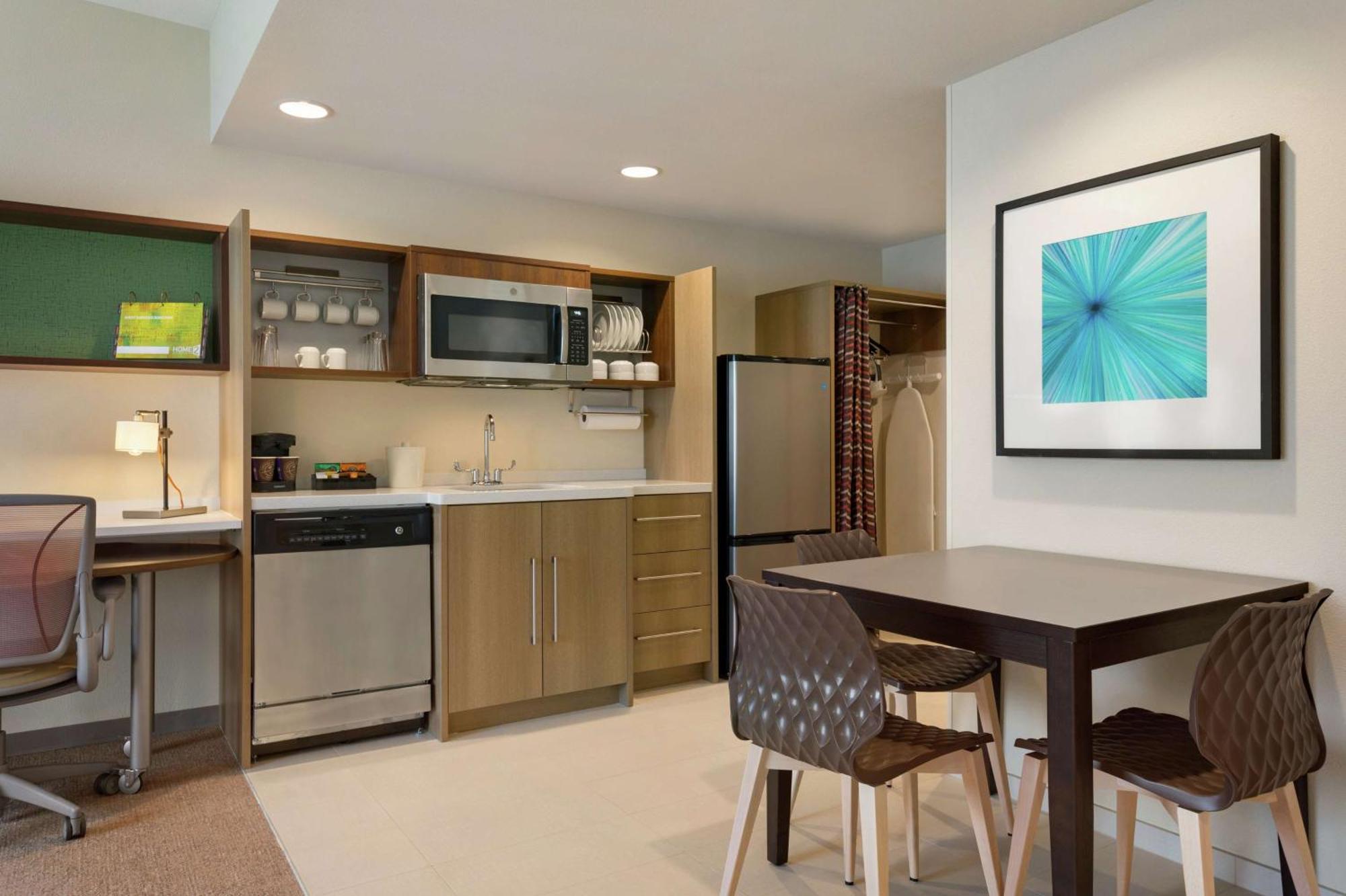 Home2 Suites By Hilton Frederick Bagian luar foto